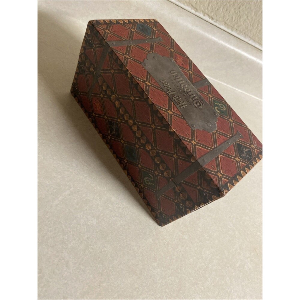 Harry Potter: Collectible Quidditch Set by Running Press - Picture 10 of 11